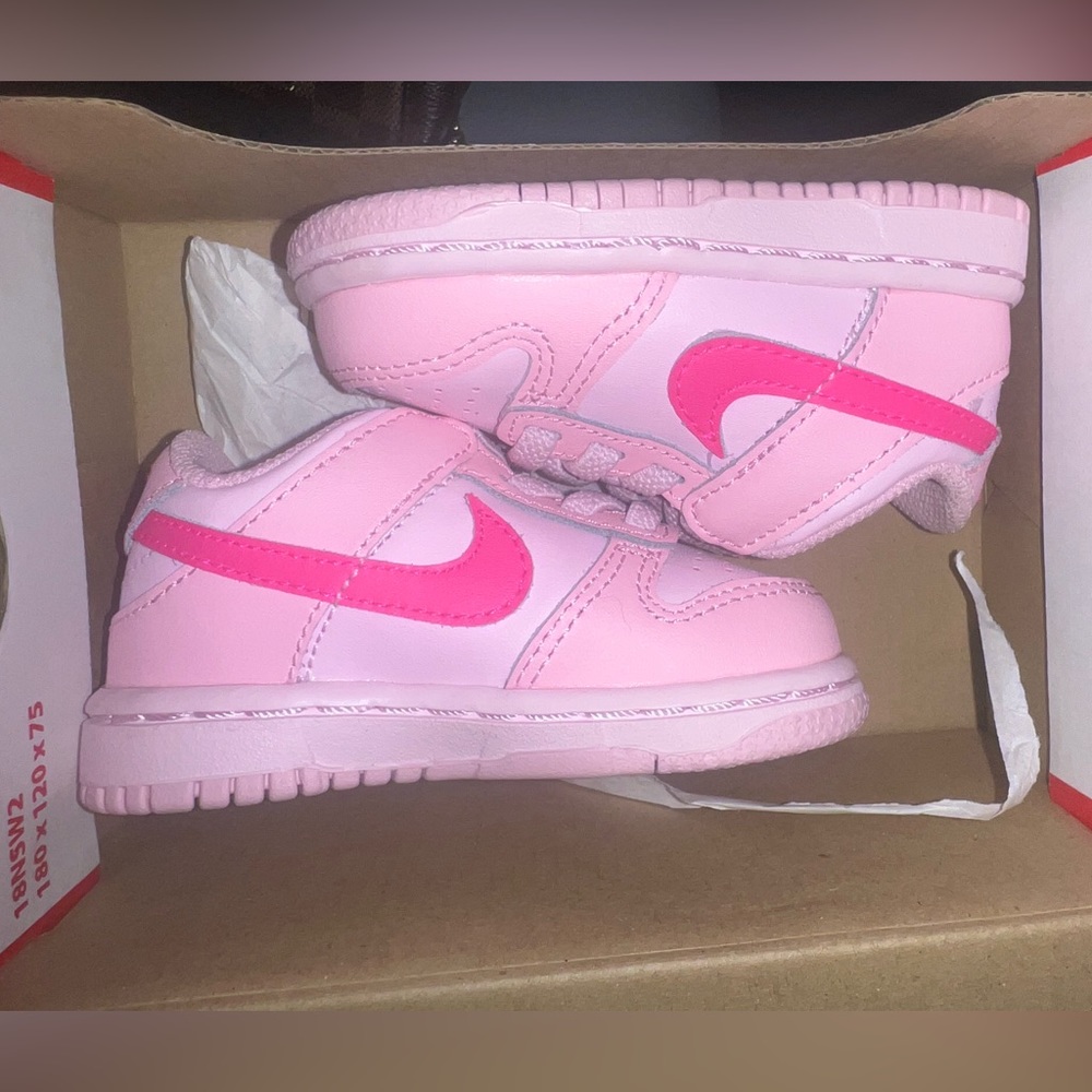 “Triple Pink” Dunks 4c. Worn Once
